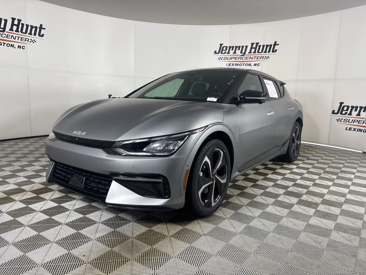 2024 Kia EV6 GT-Line AWD's photo