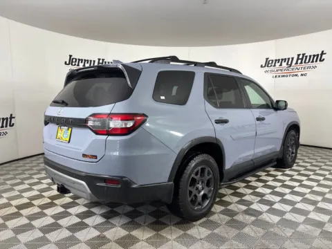 More photos of 2024 Honda Pilot TrailSport at Jerry Hunt Supercenter - Lexington, NC