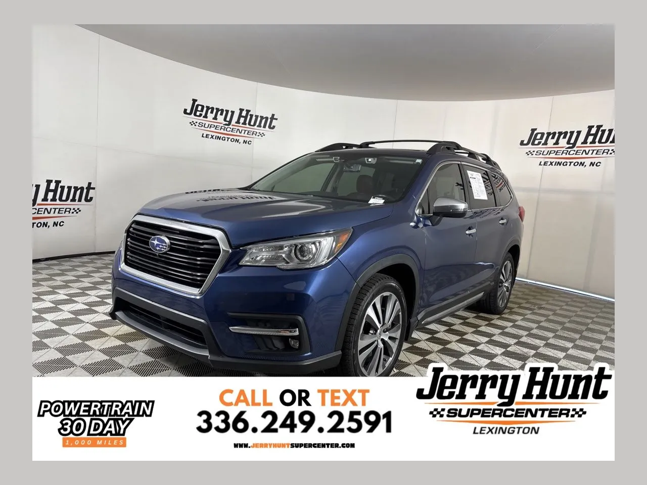 2019 Subaru Ascent Touring's photo