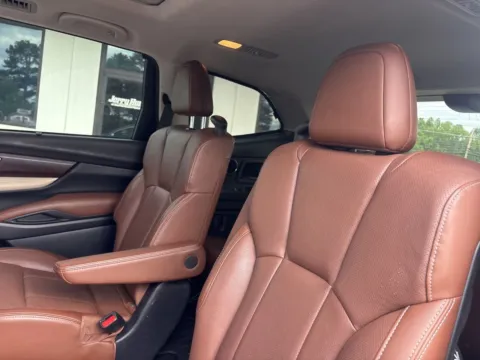 More photos of 2019 Subaru Ascent Touring at Jerry Hunt Supercenter - Lexington, NC