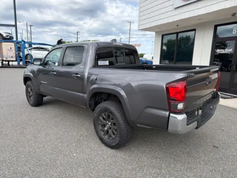 More photos of 2022 Toyota Tacoma SR5 at Jerry Hunt Supercenter - Lexington, NC