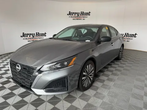 More photos of 2025 Nissan Altima 2.5 SV at Jerry Hunt Supercenter - Lexington, NC