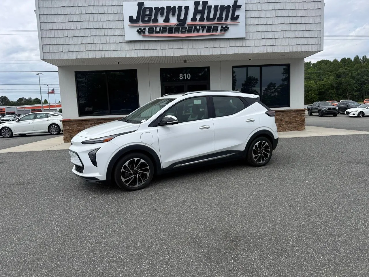 White 2023 Chevrolet Bolt EUV Premier for sale in Lexington, NC