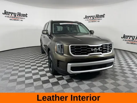 More photos of 2025 Kia Telluride S at Jerry Hunt Supercenter - Lexington, NC