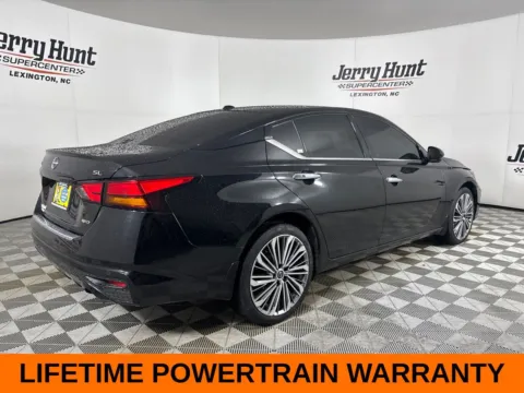 More photos of 2023 Nissan Altima 2.5 SL at Jerry Hunt Supercenter - Lexington, NC