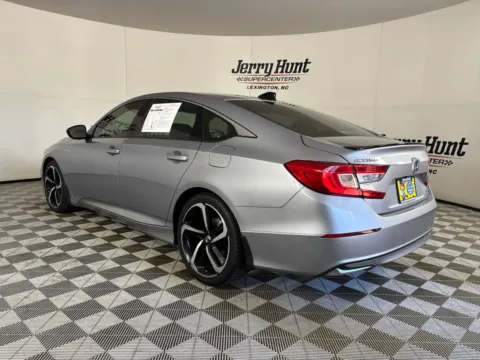 More photos of 2022 Honda Accord Hybrid Sport at Jerry Hunt Supercenter - Lexington, NC