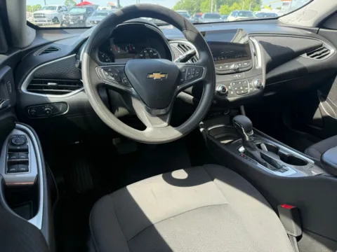More photos of 2025 Chevrolet Malibu LT at Jerry Hunt Supercenter - Lexington, NC