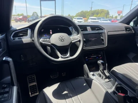 More photos of 2023 Volkswagen Tiguan 2.0T SE R-Line Black at Jerry Hunt Supercenter - Lexington, NC