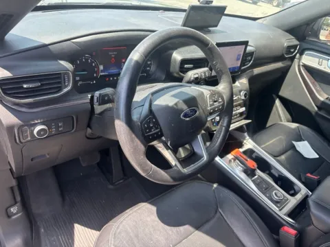 More photos of 2020 Ford Explorer Limited at Jerry Hunt Supercenter - Lexington, NC