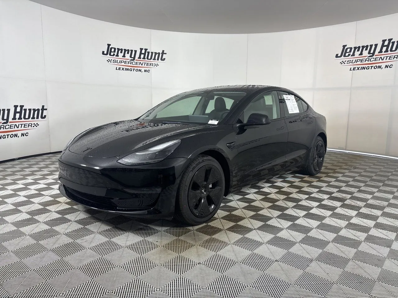 2022 Tesla Model 3 Long Range Dual Motor All-Wheel Drive's photo