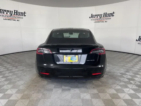 More photos of 2022 Tesla Model 3 Long Range at Jerry Hunt Supercenter - Lexington, NC