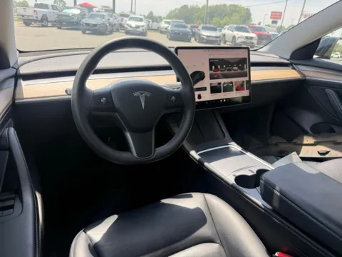 More photos of 2022 Tesla Model 3 Long Range at Jerry Hunt Supercenter - Lexington, NC