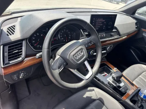 More photos of 2023 Audi Q5 45 S line Premium at Jerry Hunt Supercenter - Lexington, NC