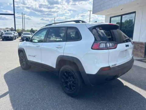 More photos of 2022 Jeep Cherokee X at Jerry Hunt Supercenter - Lexington, NC