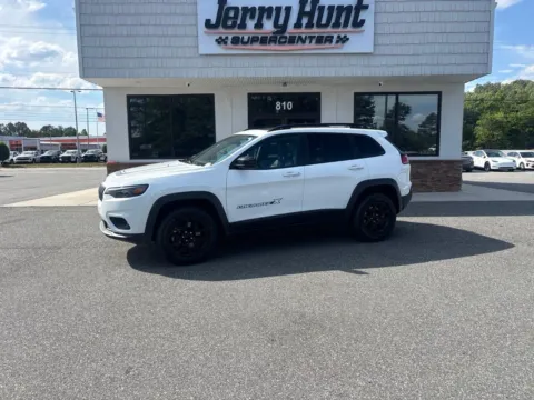 White 2022 Jeep Cherokee X for sale in Lexington, NC