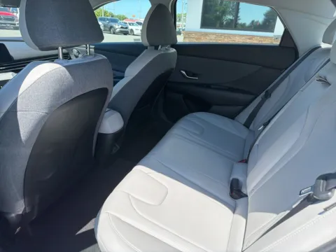 More photos of 2025 Hyundai Elantra Limited at Jerry Hunt Supercenter - Lexington, NC