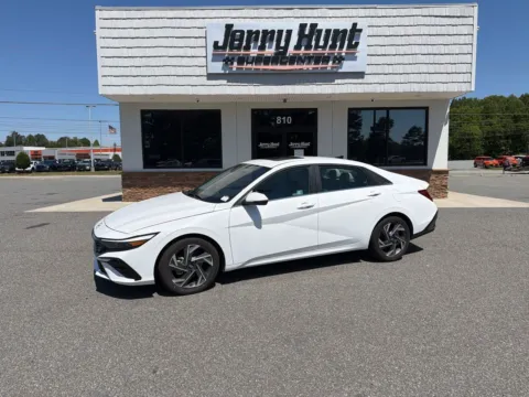 White 2025 Hyundai Elantra Limited for sale in Lexington, NC