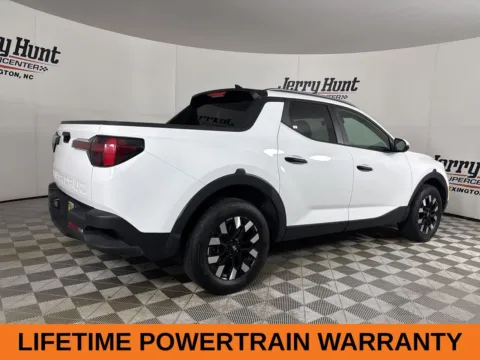 More photos of 2025 Hyundai Santa Cruz SEL at Jerry Hunt Supercenter - Lexington, NC