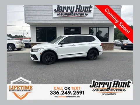 White 2023 Volkswagen Tiguan 2.0T SE R-Line Black for sale in Lexington, NC