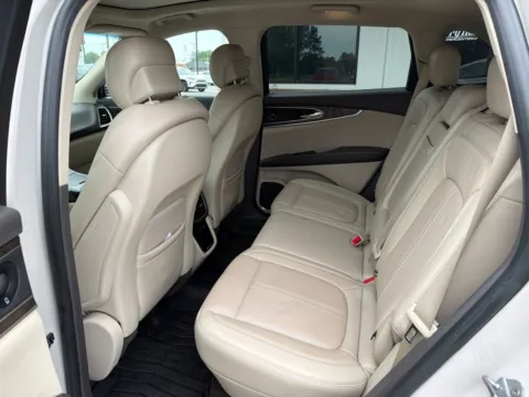 More photos of 2019 Lincoln Nautilus Reserve at Jerry Hunt Supercenter - Lexington, NC