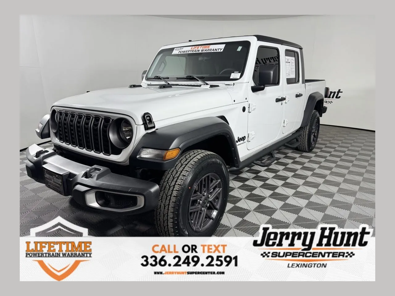 White 2025 Jeep Gladiator Sport S for sale in Lexington, NC