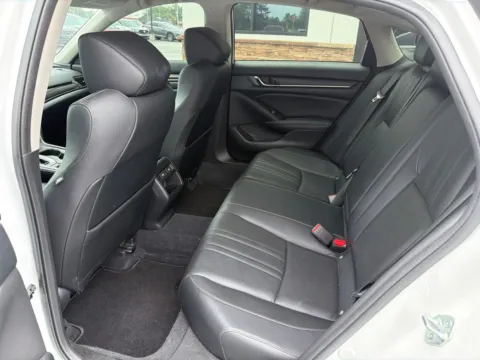 More photos of 2022 Honda Accord Sport Special Edition at Jerry Hunt Supercenter - Lexington, NC