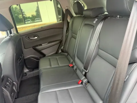 More photos of 2023 Nissan Rogue SV at Jerry Hunt Supercenter - Lexington, NC