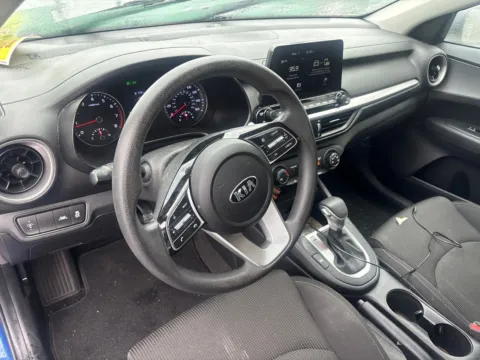 More photos of 2021 Kia Forte LXS at Jerry Hunt Supercenter - Lexington, NC