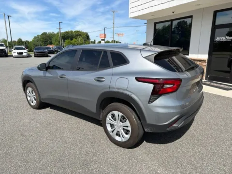 More photos of 2024 Chevrolet Trax LS at Jerry Hunt Supercenter - Lexington, NC