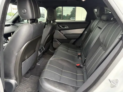 More photos of 2018 Land Rover Range Rover Velar SE R-Dynamic at Jerry Hunt Supercenter - Lexington, NC