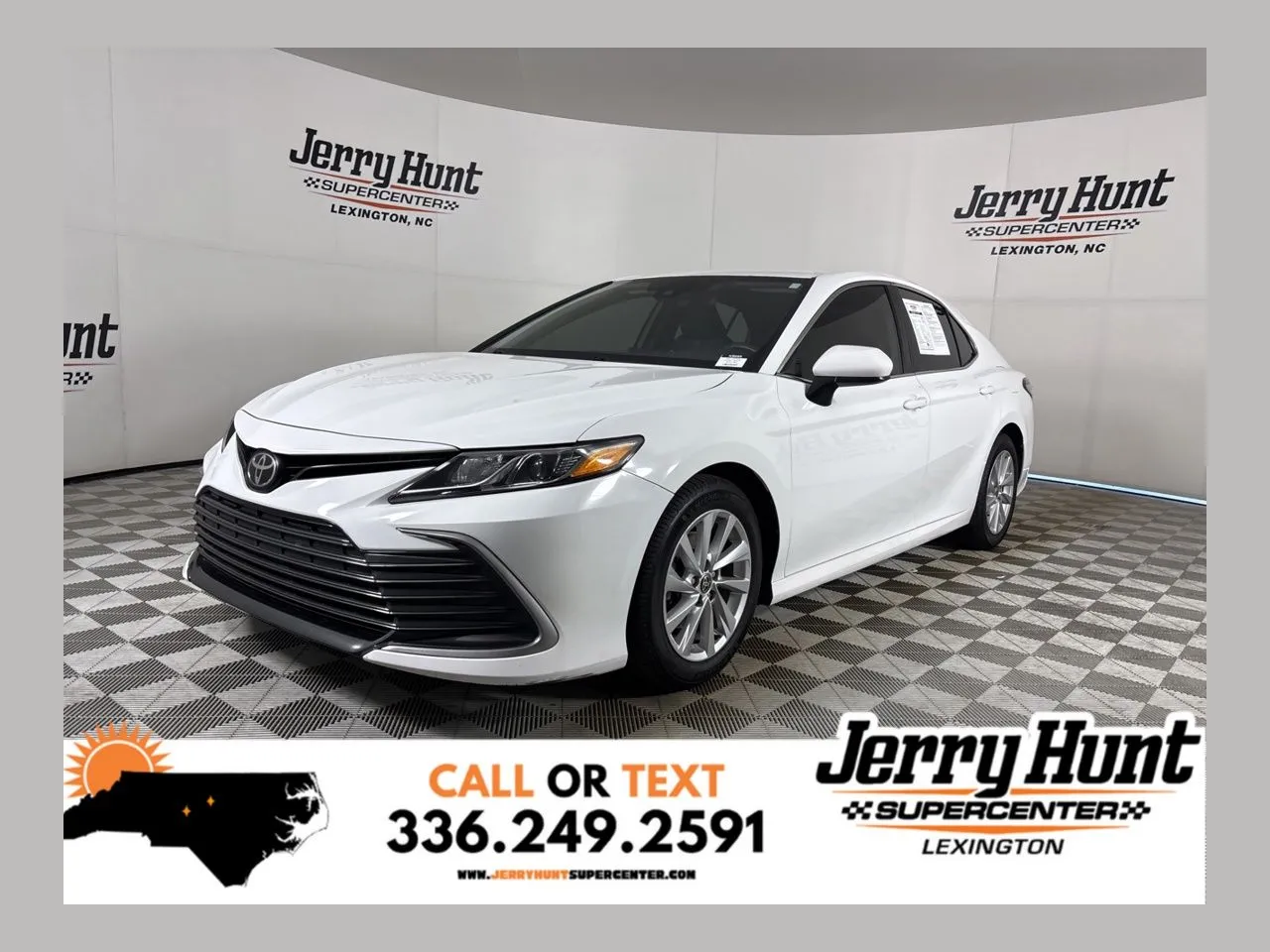 White 2021 Toyota Camry LE for sale in Lexington, NC