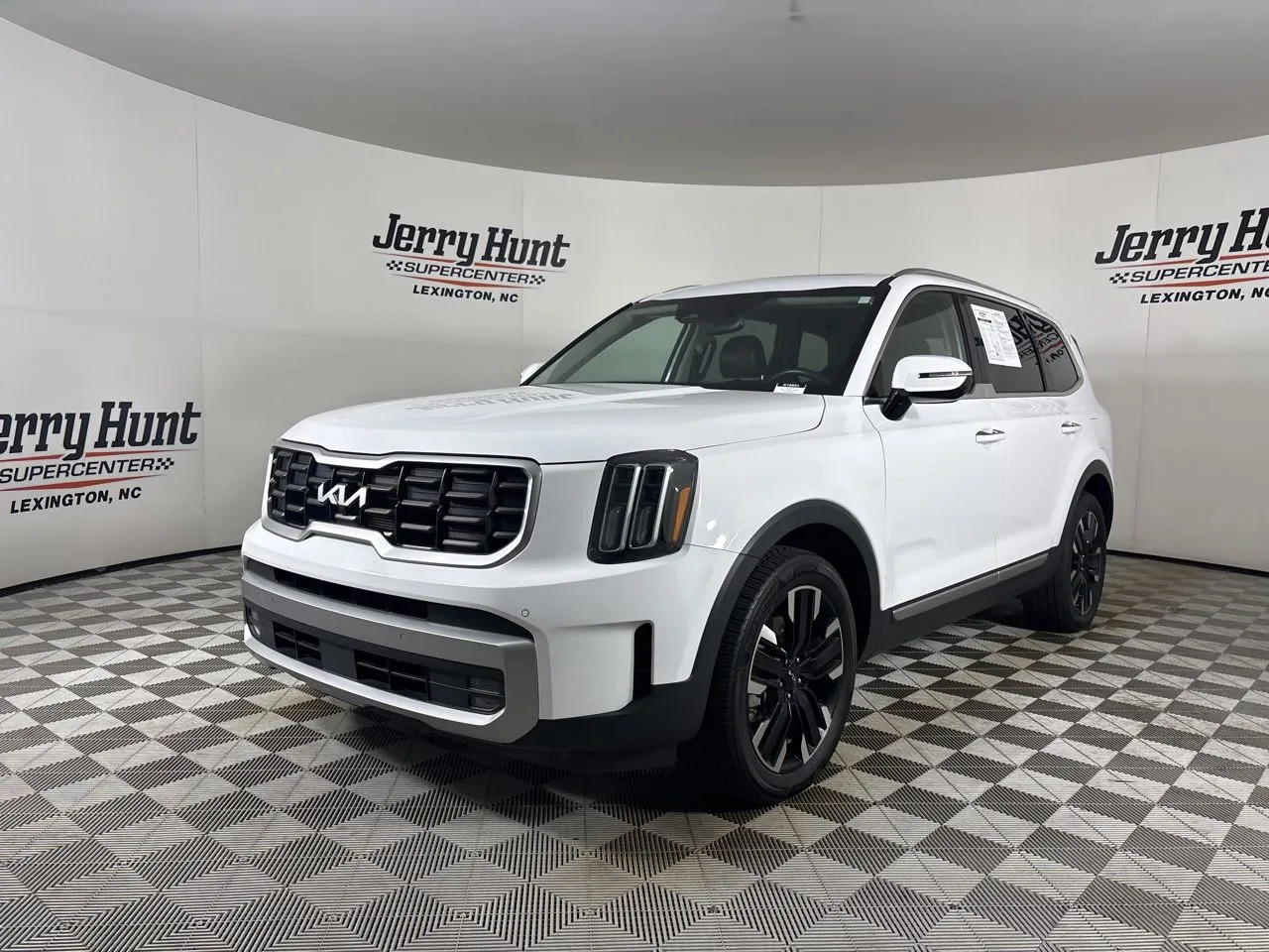White 2023 Kia Telluride SX for sale in Lexington, NC