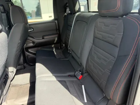 More photos of 2022 Nissan Frontier PRO-4X at Jerry Hunt Supercenter - Lexington, NC