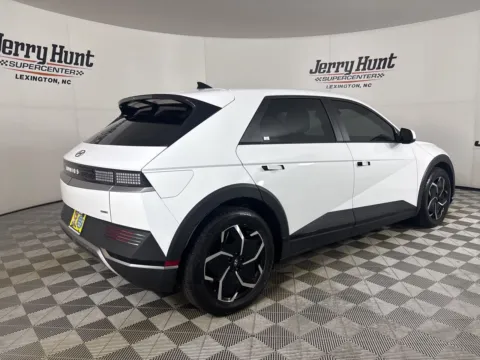 More photos of 2024 Hyundai IONIQ 5 SEL at Jerry Hunt Supercenter - Lexington, NC