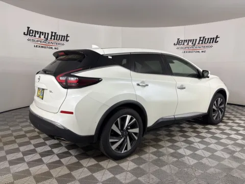 More photos of 2023 Nissan Murano SL at Jerry Hunt Supercenter - Lexington, NC