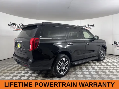 More photos of 2025 Ford Expedition Active at Jerry Hunt Supercenter - Lexington, NC