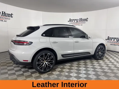More photos of 2022 Porsche Macan at Jerry Hunt Supercenter - Lexington, NC
