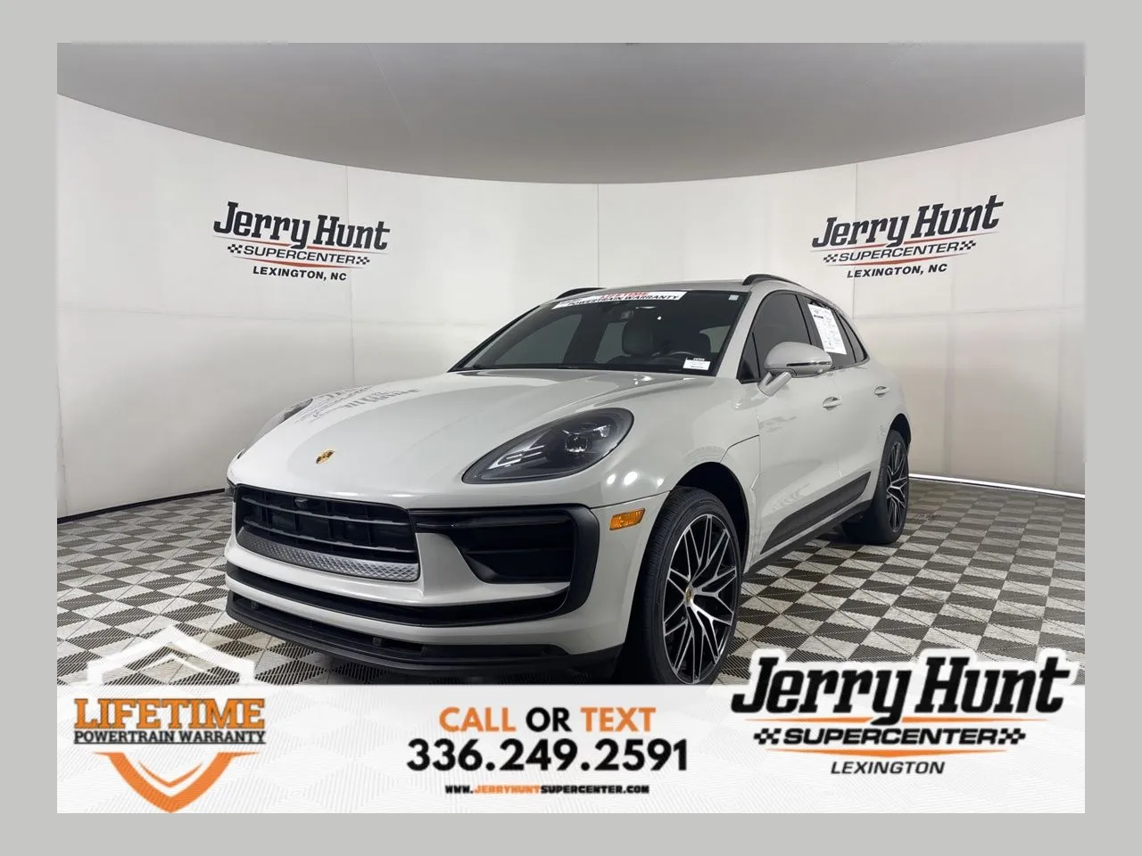 Gray 2022 Porsche Macan for sale in Lexington, NC
