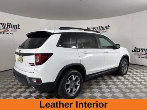 More photos of 2023 Honda Passport TrailSport at Jerry Hunt Supercenter - Lexington, NC
