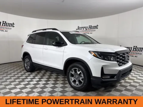 More photos of 2023 Honda Passport TrailSport at Jerry Hunt Supercenter - Lexington, NC