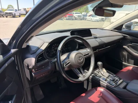 More photos of 2023 Mazda CX-30 2.5 S Carbon Edition at Jerry Hunt Supercenter - Lexington, NC