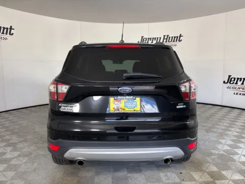 More photos of 2017 Ford Escape SE at Jerry Hunt Supercenter - Lexington, NC