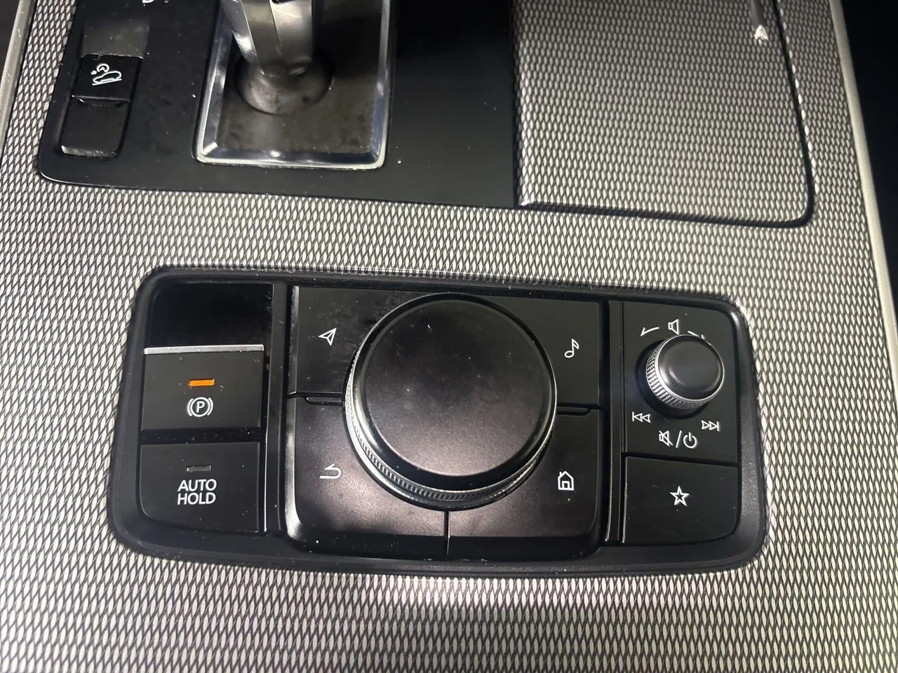 2025 Mazda CX-90 Preferred Package - Photo 19