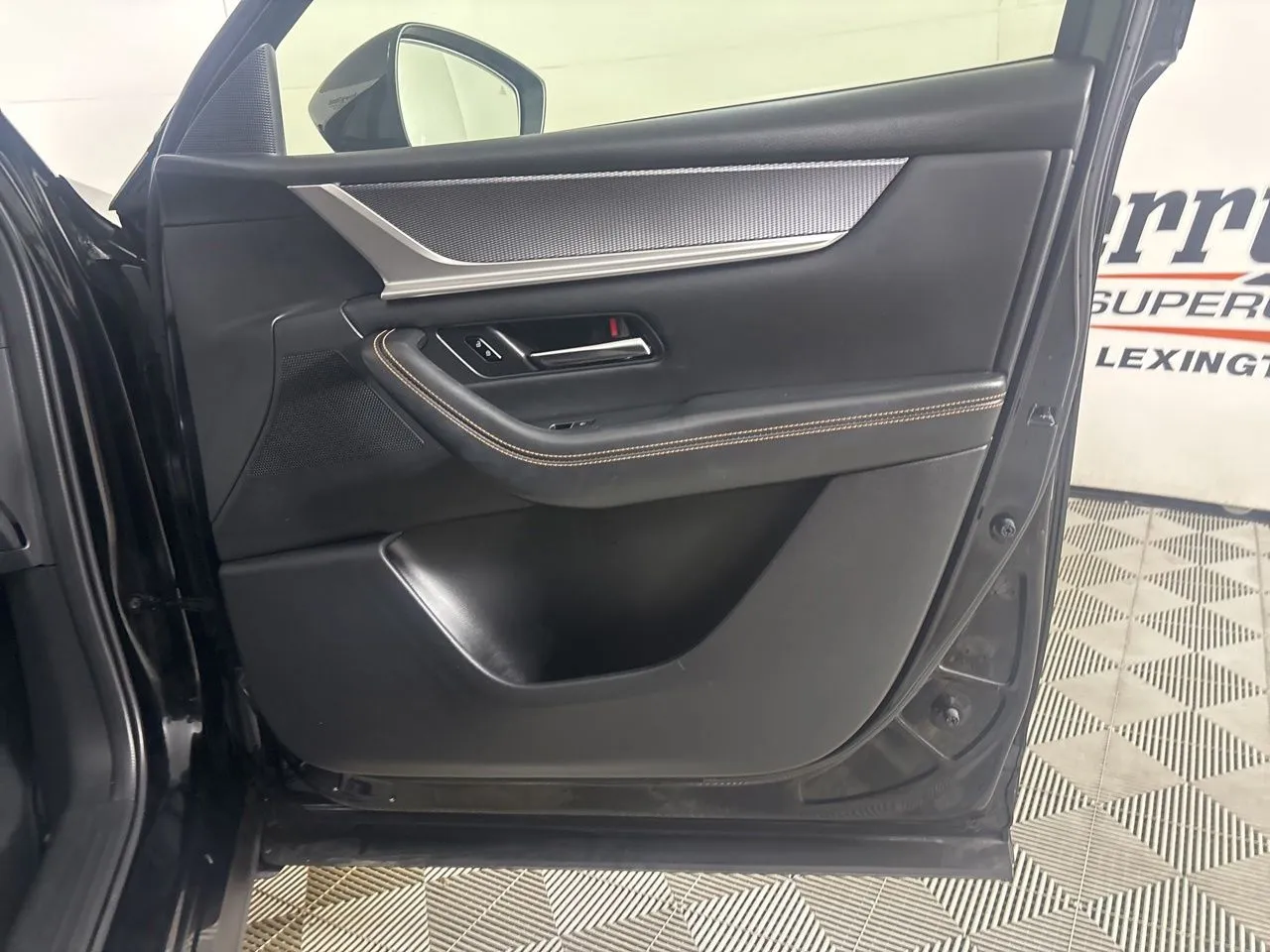 2025 Mazda CX-90 Preferred Package - Photo 29