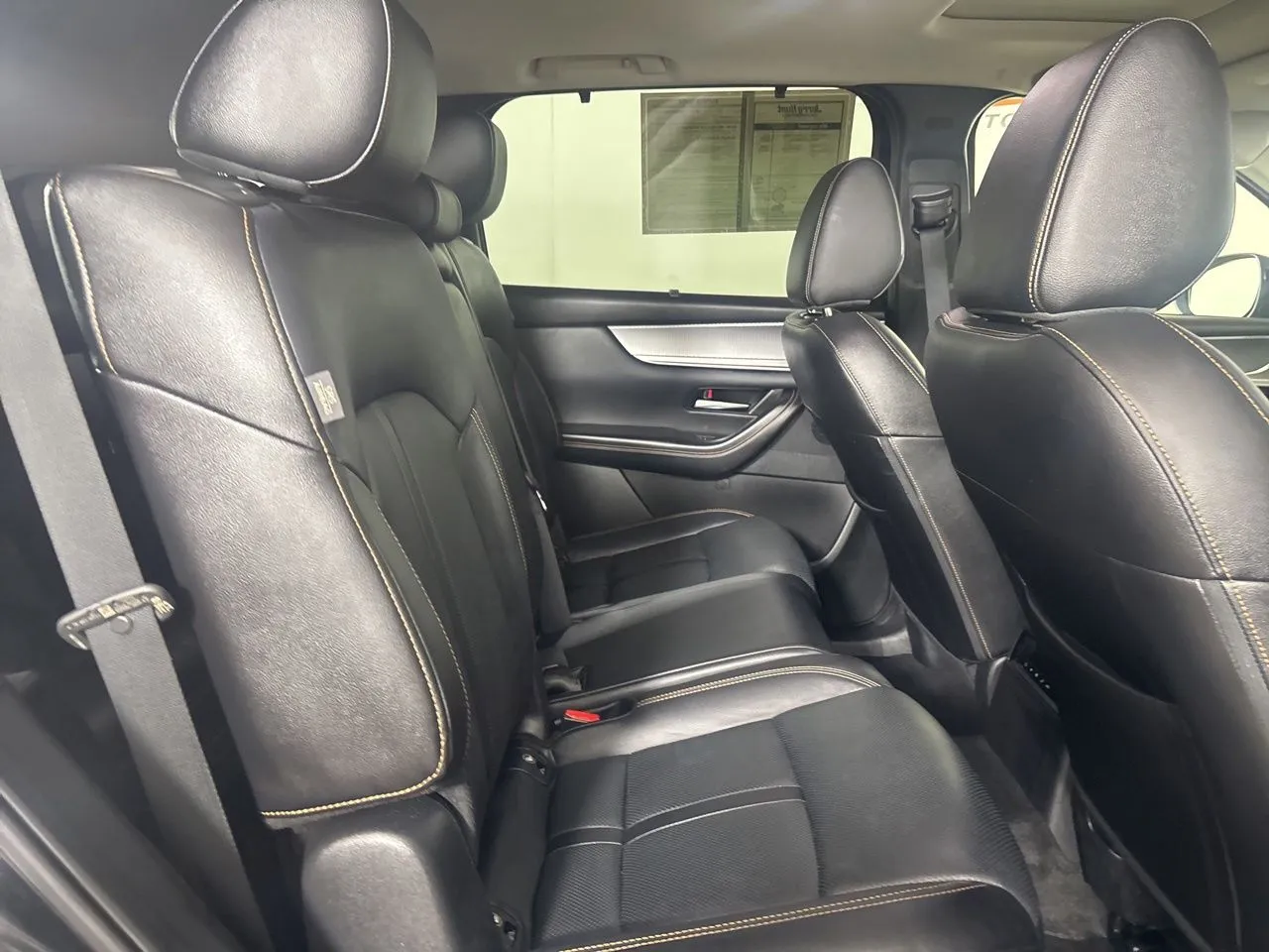 2025 Mazda CX-90 Preferred Package - Photo 27