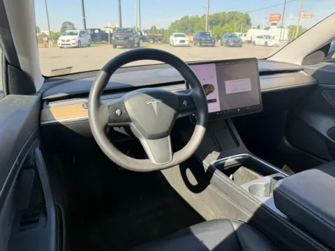 More photos of 2021 Tesla Model 3 Standard Range Plus at Jerry Hunt Supercenter - Lexington, NC