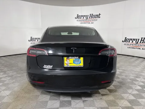 More photos of 2021 Tesla Model 3 Standard Range Plus at Jerry Hunt Supercenter - Lexington, NC