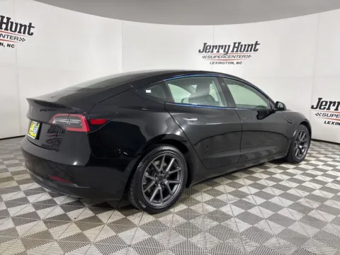 More photos of 2021 Tesla Model 3 Standard Range Plus at Jerry Hunt Supercenter - Lexington, NC