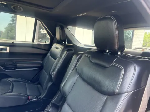 More photos of 2021 Ford Explorer ST at Jerry Hunt Supercenter - Lexington, NC