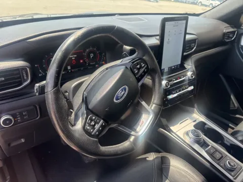 More photos of 2021 Ford Explorer ST at Jerry Hunt Supercenter - Lexington, NC